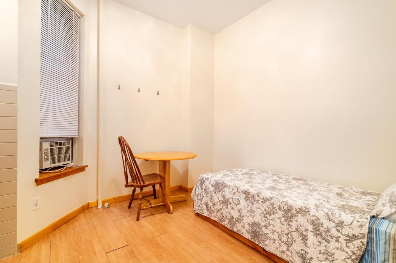 West 30Th Street Guest House นิวยอร์ก ภายนอก รูปภาพ